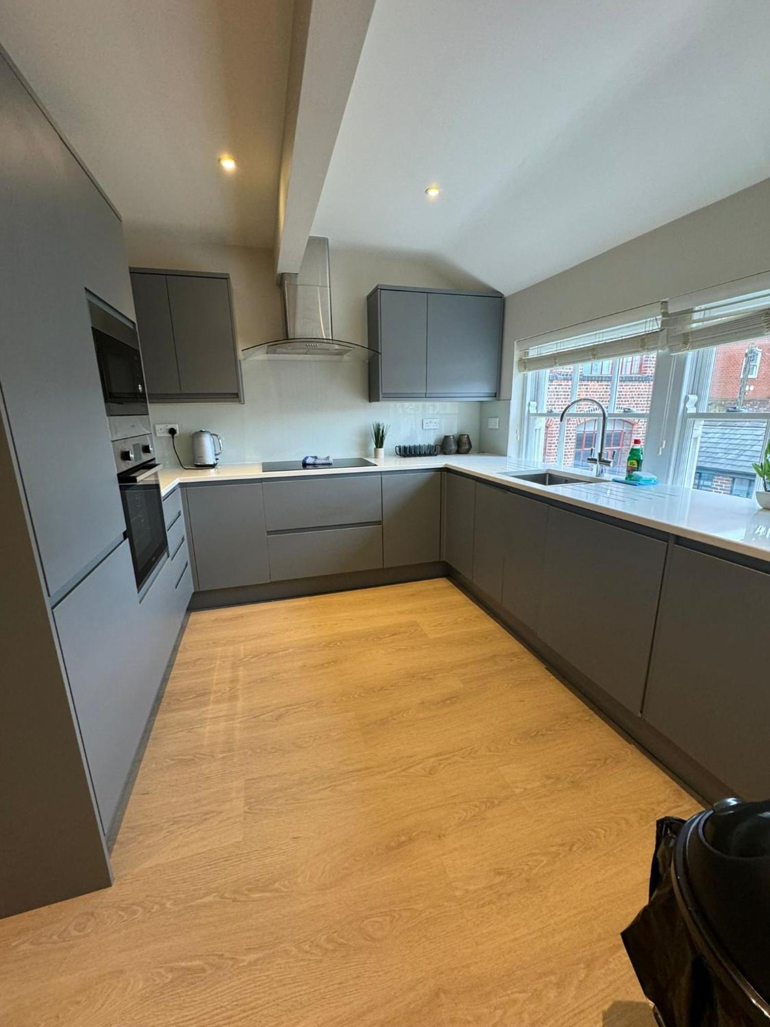 Osbourne House Pink 2 Bed, 2 And Half Bath Apartment Birmingham Exterior photo